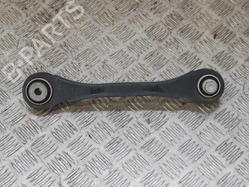 Højre bagtil bærearm Højre bagtil bærearm BMW 1 (F20) 116 i (136 hp) 7734241 7734241