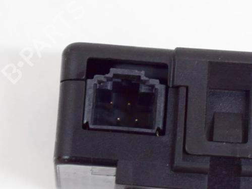 Electronic module TESLA MODEL 3 (5YJ3) EV Performance AWD | BP27762015M83 - Image 4