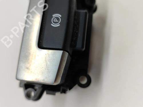 Switch LAND ROVER DISCOVERY V (L462) 3.0 D 4x4 | BP16076594I30