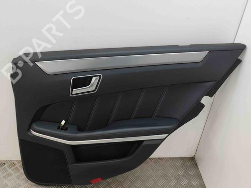 Guarnecido trasero derecho MERCEDES-BENZ E-CLASS T-Model (S212) E 220 CDI / BlueTEC (212.202, 212.201) (170 hp) 28438616