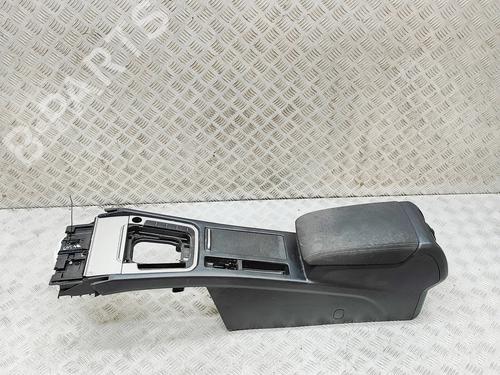 Used Middle console Middle console VW PASSAT B8 Variant (3G5, CB5) 2.0 TDI (150 hp) 33388884 33388884