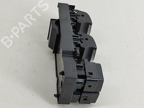 Right front window switch TOYOTA COROLLA Estate (_E21_) 1.8 Hybrid (ZWE211) | BP28550039I26