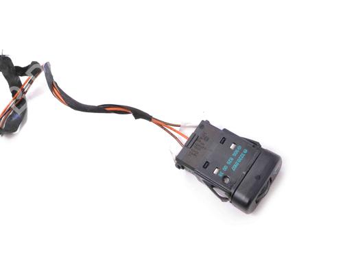 Commutateur MERCEDES-BENZ SPRINTER 3-t Van (B906) 213 CDI (906.611, 906.613) (129 hp) 30266760