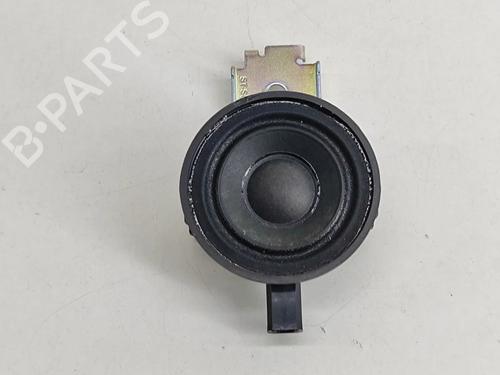 speaker-nissan-juke-f16_-2019-27774910 main image