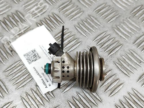 Used Injector LAND ROVER RANGE ROVER IV (L405) 4.4 SDV8 4x4 (340 hp) 24582711