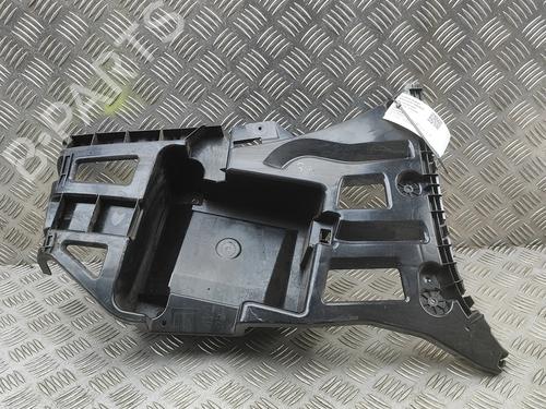 Used Rear bumper bracket Rear bumper bracket BMW X1 (F48) sDrive 20 i (192 hp) 33388061 33388061