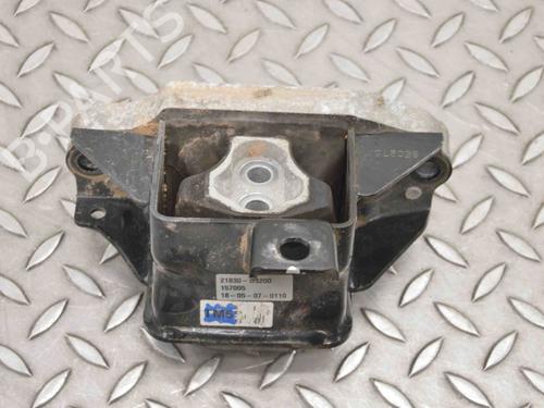 Used Engine mount HYUNDAI TUCSON (TL, TLE) 1.6 CRDi (136 hp) 30236945