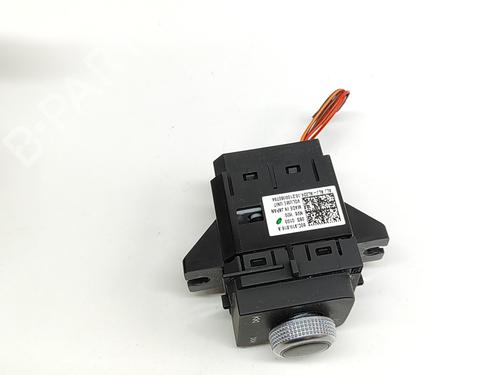 Switch AUDI Q5 (FYB, FYG) 40 TDI Mild Hybrid quattro | BP27793178I30 