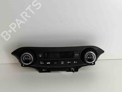 Airco bedieningspaneel HONDA CR-V IV (RM_) 2.2 i-DTEC AWD (RE6) (150 hp) 17548527