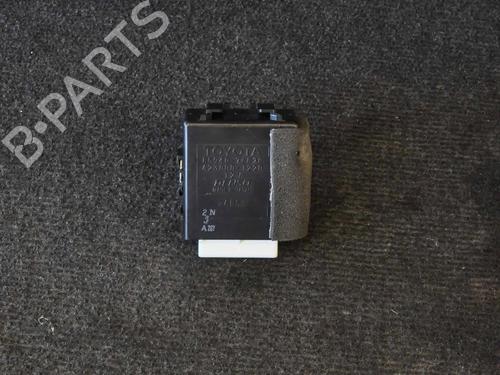 Used Electronic module LEXUS CT (ZWA10_) 200h (ZWA10_, ZWA10R) (136 hp) 7733500