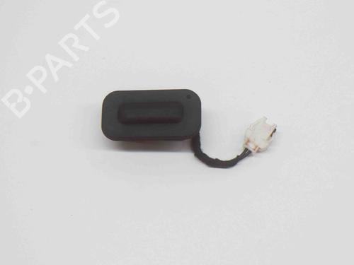Used Tailgate handle MASERATI QUATTROPORTE VI 3.8 GT S (530 hp) 7854044