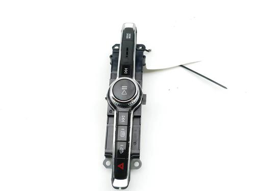 Switch VOLVO XC40 (536) D3 | BP39989701I30 - Image 2