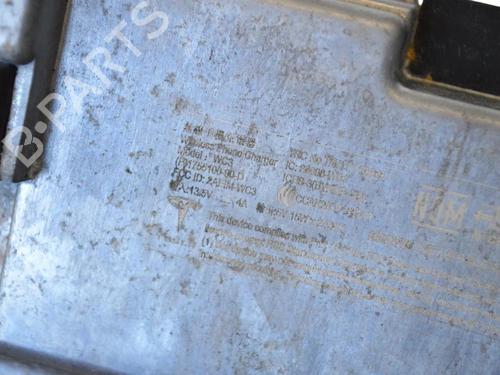 Electronic module TESLA MODEL Y (5YJY) EV Performance All-wheel Drive | BP33365061M83  - Image 6