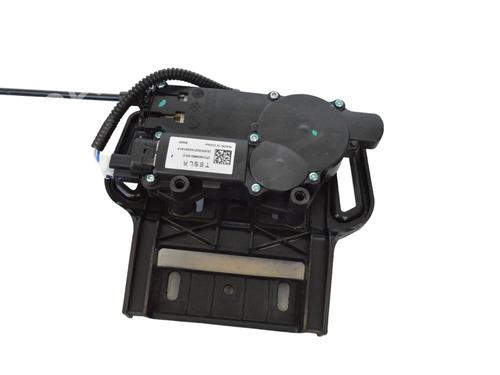 Electronic module TESLA MODEL Y (5YJY) EV Performance All-wheel Drive | BP33365049M83 - Image 2