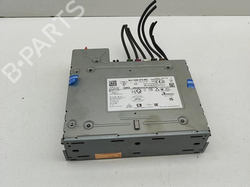 Used Electronic module Electronic module PORSCHE TAYCAN Sport Turismo (Y1C) 4S Performance Battery Plus (Y1CDB1) (571 hp) 33385019 33385019