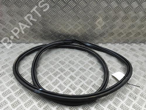 Used Rubber door seal VOLVO V60 II (225) B6 Mild-Hybrid AWD (299 hp) 31626689