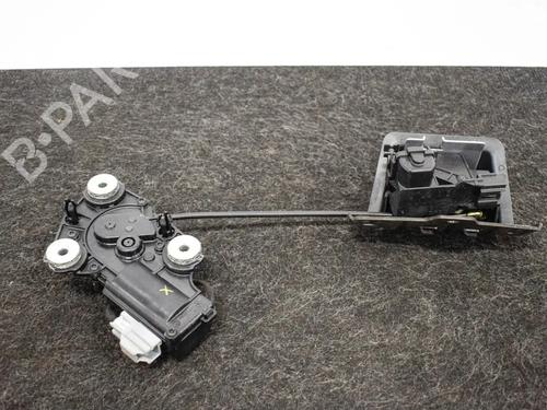 Used Tailgate lock VOLVO XC90 II (256) D5 AWD (224 hp) 6743926