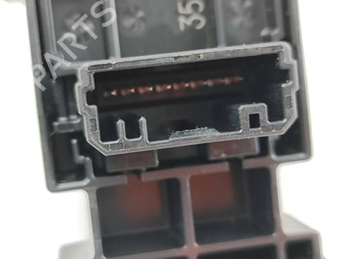 Left rear window switch TOYOTA YARIS (_P21_, _PA1_, _PH1_) 1.5 Hybrid (MXPH10, MXPH11) | BP28559846I29 - Image 6