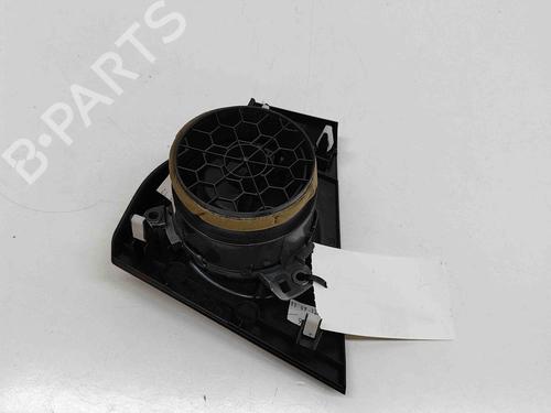 Air vent TOYOTA AURIS (_E18_) 1.3 Dual-VVTi (NRE180_, NRE180R) | BP29458769I21 