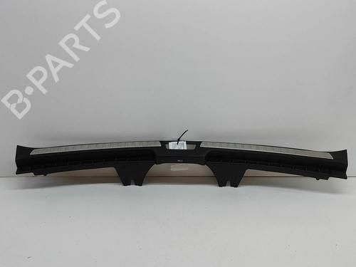 Used Tailgate trim Tailgate trim VOLVO XC90 II (256) T8 Hybrid AWD (405 hp) 28553471 28553471