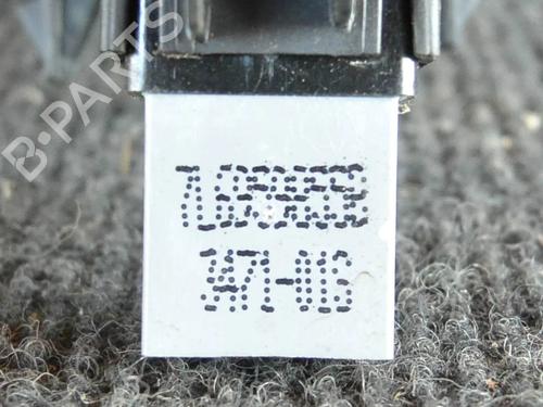 Left front window switch VW PASSAT B7 (362) 1.8 TSI | BP6726263I27 - Image 3