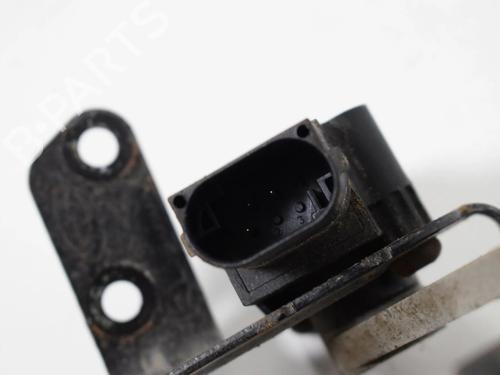Electronic sensor JAGUAR F-PACE (X761) 3.0 SCV6 AWD | BP33386197M84 - Image 3