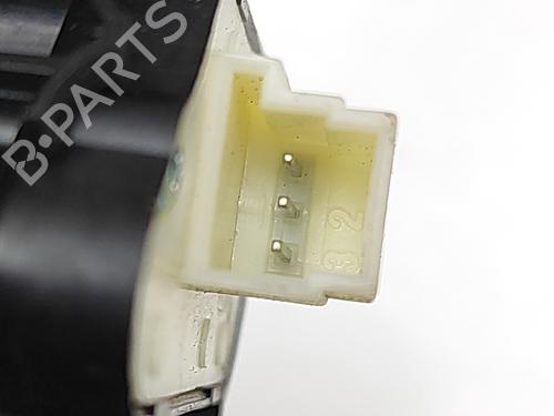 Switch MERCEDES-BENZ E-CLASS T-Model (S213) E 220 d 4-matic (213.205) | BP30493002I30