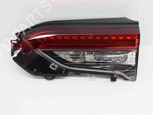 Højre baglygte bagklap TOYOTA RAV 4 V (_A5_, _H5_) 2.5 Hybrid AWD (AXAH54, AXAL54) (222 hp) 27749281