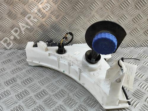 windscreen-washer-tank-porsche-cayman-987-2005-2006-2007-2008-2009-2010-2011-2012-2013-27627329 main image