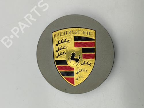Used Hub cap PORSCHE CAYENNE (9YA) 3.0 E-Hybrid AWD (9YAAE1) (462 hp) 27784787