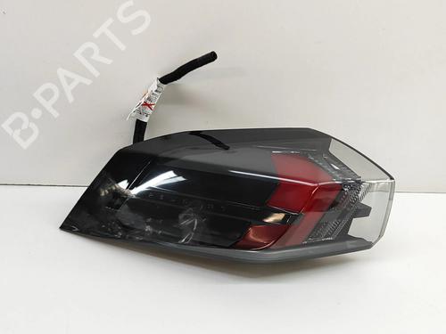 Used Left taillight Left taillight PEUGEOT 2008 II (UD_, US_, UY_, UJ_, UR_, UC_) e-2008 (UKZKXZ) (136 hp) 27780432 27780432