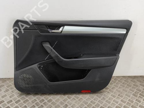 Forreste højre beklædning Forreste højre beklædning SKODA SUPERB III Estate (3V5) 1.6 TDI (120 hp) 19743761 19743761