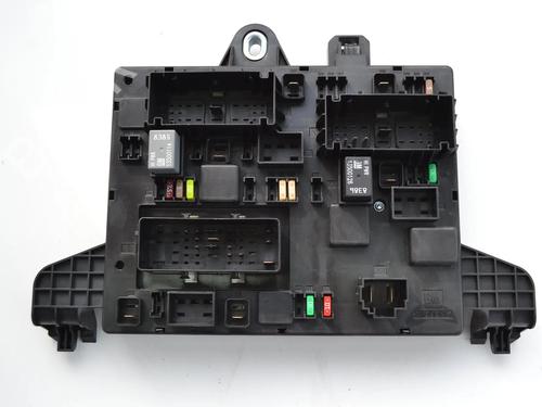 electronic-module-opel-astra-j-p10-2009-2010-2011-2012-2013-2014-2015-2016-30620230 main image