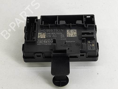 Used Electronic module PORSCHE TAYCAN Cross Turismo (Y1B) 4S Performance Battery Plus (Y1BDB1) (571 hp) 27772975