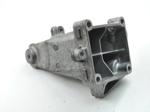 Used Support Support MERCEDES-BENZ C-CLASS (W204) C 200 CGI (204.048) (184 hp) 33358145 33358145