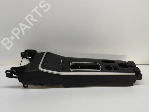 Consolle centrale MITSUBISHI OUTLANDER III (GG_W, GF_W, ZJ, ZL, ZK) 2.0 Hybrid 4WD (GG2W) (200 hp) 27777449