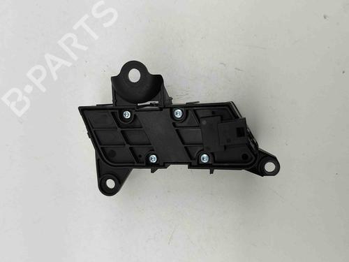 Switch MERCEDES-BENZ S-CLASS (W221, V221) S 500 4-matic (221.086, 221.186) | BP29510871I30 
