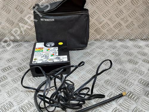 Used Electronic module RENAULT MASTER III Van (FV) 2.3 dCi 180 FWD (FV04, FV07) (179 hp) 27773090