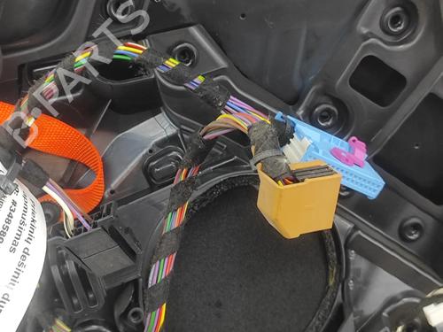 Front right panel PORSCHE MACAN (95B) 3.0 S | BP33825421C59  - Image 11