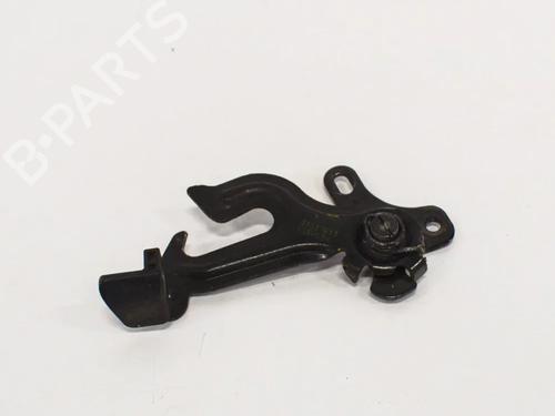 hood-lock-volvo-v40-hatchback-525-d2-31213611-2012-2013-2014-2015-2016-2017-2018-2019-14663922 main image