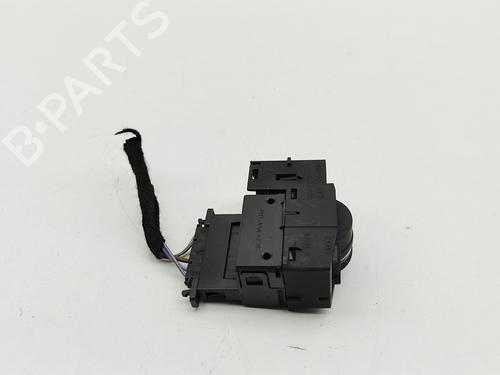 Switch AUDI Q3 (8UB, 8UG) RS 2.5 quattro | BP29623269I30 