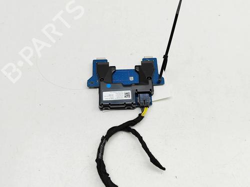 Used Electronic module Electronic module TESLA MODEL 3 (5YJ3) EV Performance AWD (462 hp) 33394536 33394536