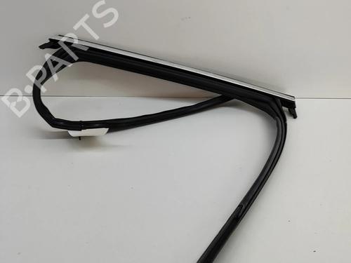 door-moulding-trim-audi-q5-fyb-fyg-2016-27770221 main image