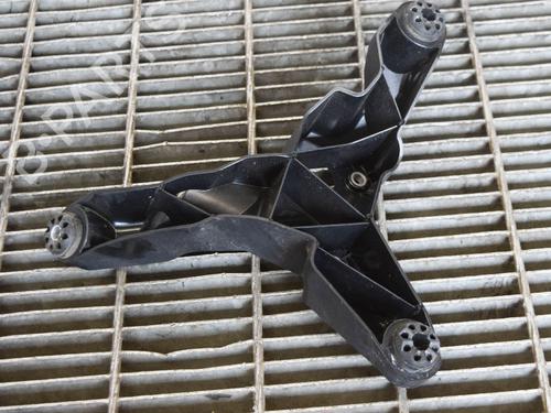 Used Support BMW X1 (F48) xDrive 18 d (150 hp) 6767161