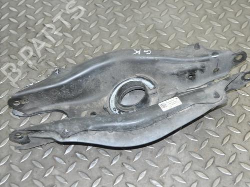 Venstre bagtil bærearm Venstre bagtil bærearm MERCEDES-BENZ C-CLASS (W205) C 250 BlueTEC / d (205.008, 205.006) (204 hp) 30620627 30620627