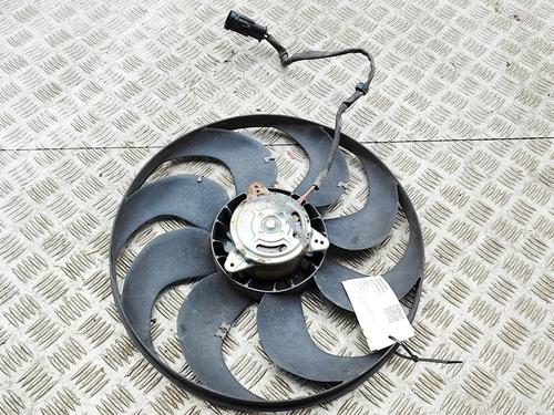 Used Radiator fan Radiator fan DS DS 7 Crossback (J4_, JR_, JC_) 2.0 BlueHDi 180 (JJEHZR) (177 hp) 33385447 33385447