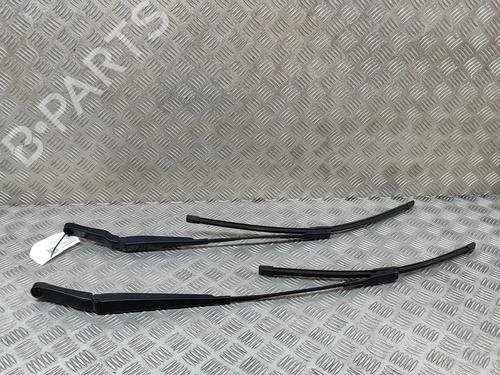Used Front windshield wiper arm AUDI Q5 (FYB, FYG) 2.0 TDI quattro (190 hp) 22350860