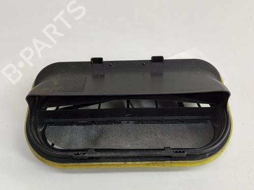 grille-mercedes-benz-cla-coupe-c117-2013-2014-2015-2016-2017-2018-2019-25217174 main image