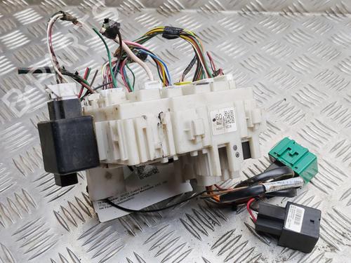 Fuse box ISUZU D-MAX II (TFR, TFS) 2.5 CRDi 4x4 (TFS86J) | BP39243915E1 - Image 6