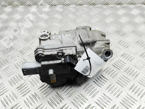 Used AC compressor TOYOTA YARIS (_P13_) 1.5 Hybrid (NHP130_) (101 hp) 32191739
